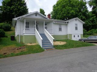 604 Birch St, Elizabethton, TN 37643-3602