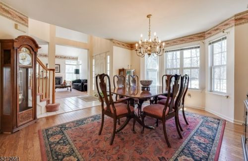 11 Sycamore Ln, Dover NJ  07869-3704 exterior