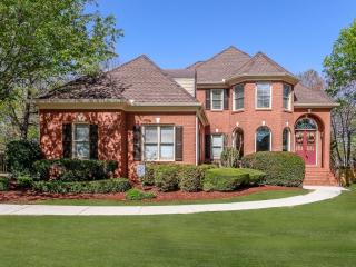6021 Twinpoint Way, Holly Springs, GA 30189-2568
