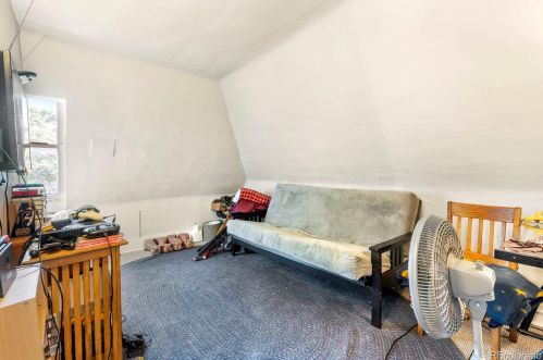 111 4 Ave, Denver CO 80203-4007 exterior