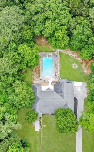 471 Pool Rd, Hiram, GA 30141-3943