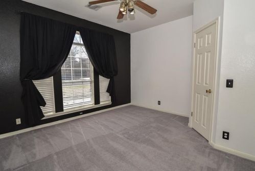 16116 Braesgate Dr, Austin TX  78717-4820 exterior