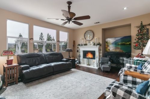 1219 Wetherby St, Simi Valley, CA 93065-5545