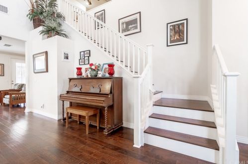 5632 Allendale Dr, Riverside CA  92507-8482 exterior