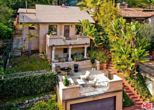 453 Hillside Ln, Santa Monica, CA 90402-1111