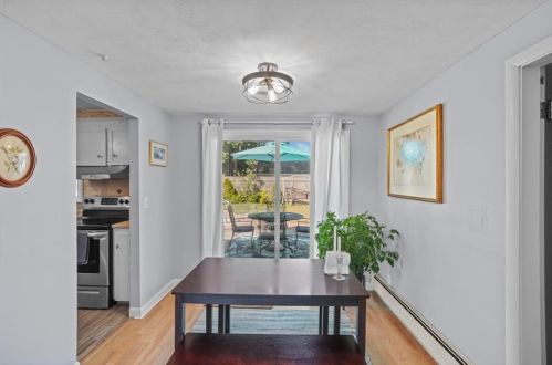 45 Honeysuckle Rd, Warwick RI  02888-5503 exterior
