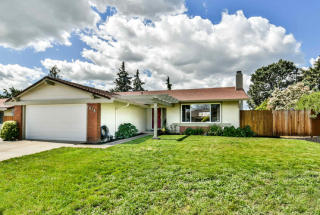 1018 Cromwell St, Livermore, CA 94551-1722
