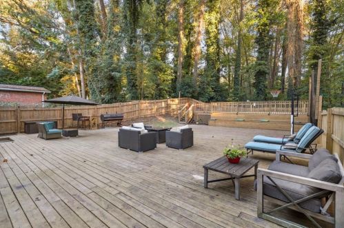 2856 Baker Ridge Dr, Atlanta GA  30318-7227 exterior