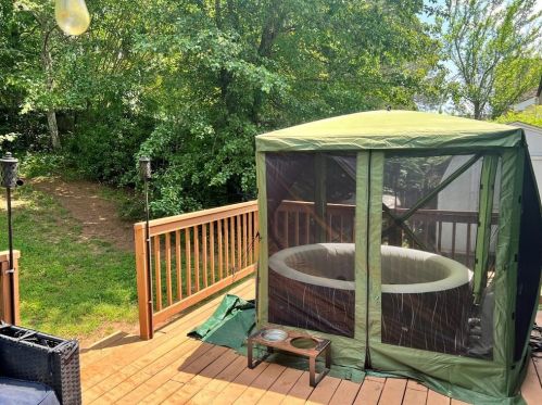 6664 Saganaw Dr, Rex GA 30273-2227 exterior