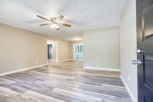 3430 Clarks Bridge Rd, Gainesville, GA 30506-3726