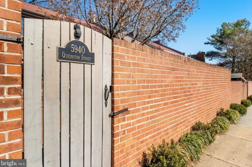 5940 Queenston St, Springfield VA  22152-1731 exterior