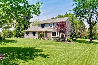 750 Sprucetree Ln, Barrington Hills, IL 60102