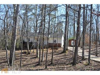 107 Gate Dr, Lagrange, GA 30240-3905