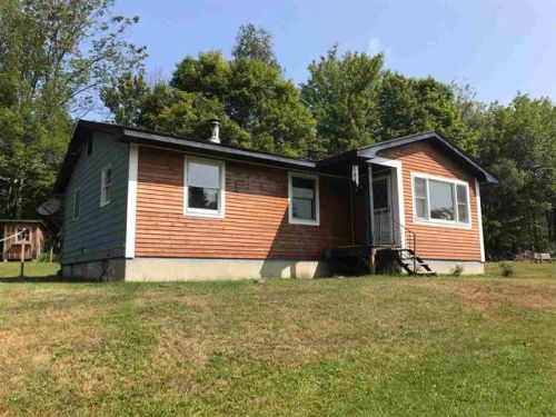 62 Hurricane Dr, Ellsworth, NH 03266-6310