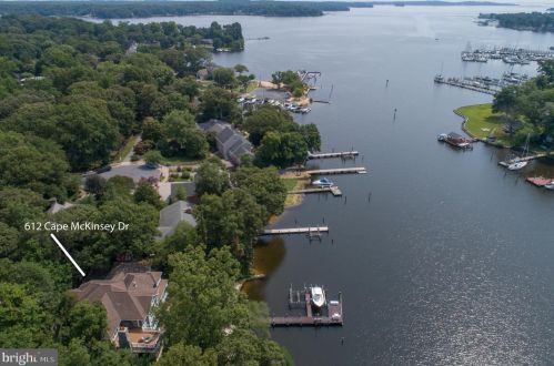 612 Cpe Mckinsey Dr, Severna Park MD 21146-4057 exterior