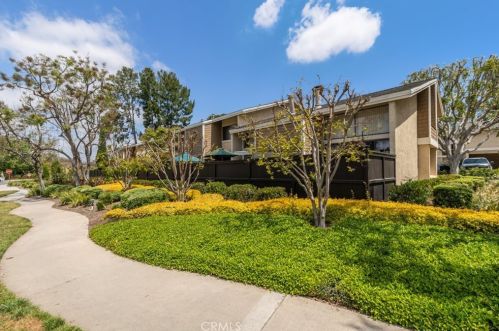 26 Lakepines, Irvine CA  92620-1915 exterior