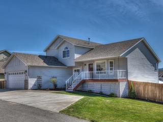2807 Chapman Rd, Spokane Valley, WA 99016-7776