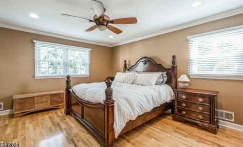 19 Cottonwood Dr, Dover NJ  07869-4707 exterior