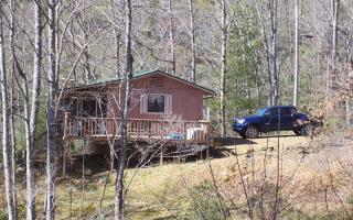 85 Crestview Way, Unaka, NC 28906-6502