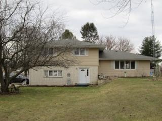 2527 Orth Rd, Argyle, IL 61011-9744
