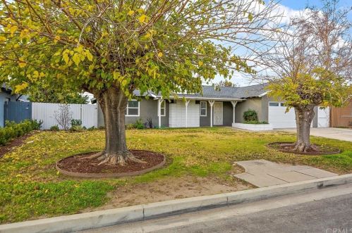 117 Wabash St, Rialto, CA 92376-4335