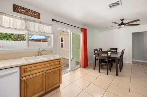 4932 Holbrook St, Anaheim CA  92807-1013 exterior