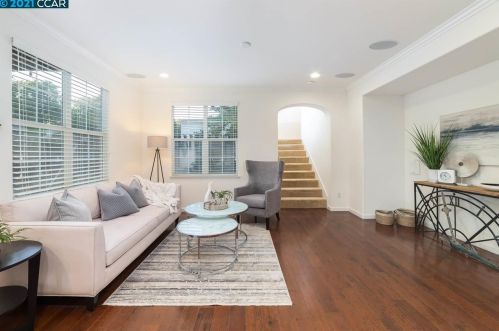 1040 Zebrina Way, San Ramon, CA 94582-5209