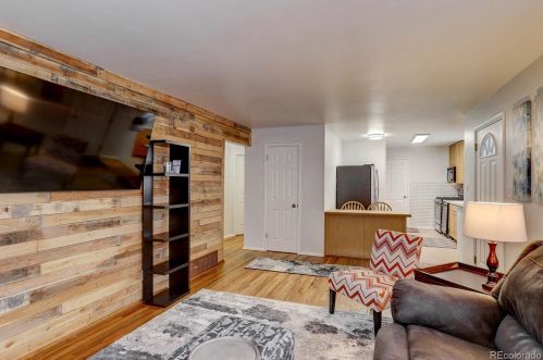 6062 61 Pl, Arvada CO  80003-5048 exterior