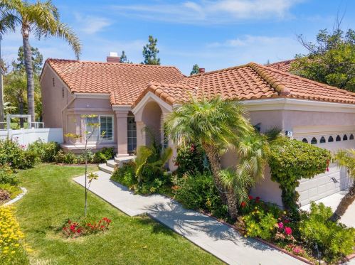 31 Del Perlatto, Irvine CA  92614-5359 exterior