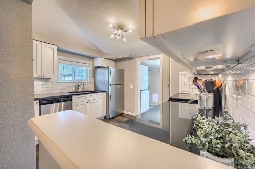 2746 Lincoln St, Englewood CO 80113-1539 exterior