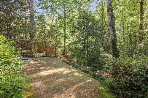 2835 Castlewood Dr, Atlanta GA  30327-1203 exterior