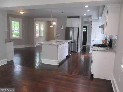 1105 Sycamore St, Haddon Heights NJ  08035-1615 exterior