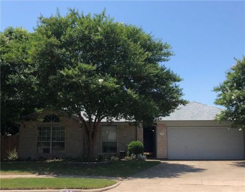 916 Carolina Ave, Midlothian, TX 76065-6777