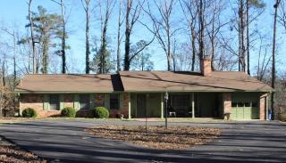 614 Dogwood Cir, Sandersville, GA 31082-8429