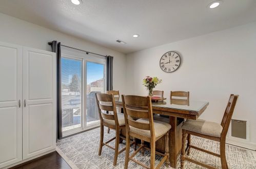 922 Willow Dr, Denver CO  80603-7761 exterior