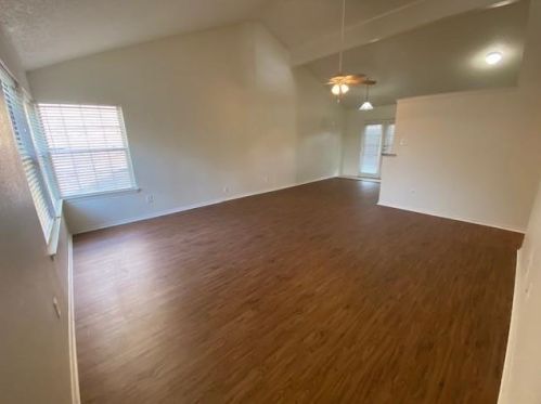 4633 Bracken Dr, Fort Worth TX  76137-1537 exterior