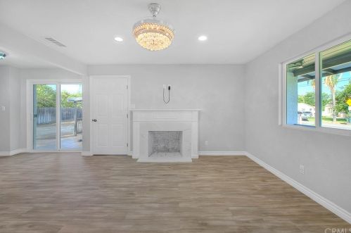7106 Orch St, Riverside CA  92504-3958 exterior