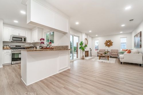 5443 Polo Ct, Riverside CA  92509-5351 exterior