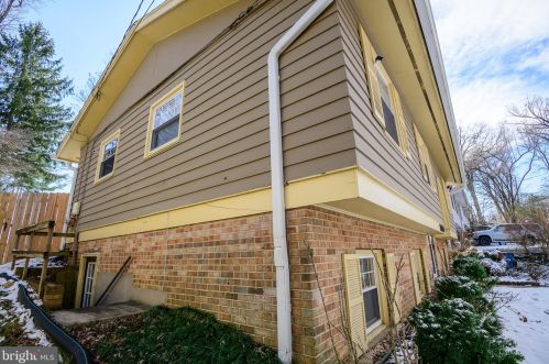 1009 Rosemere Ave, Silver Spring MD 20904-3007 exterior