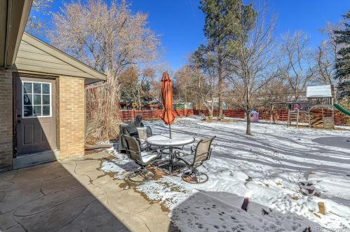 910 Estes St, Denver CO  80215-5452 exterior