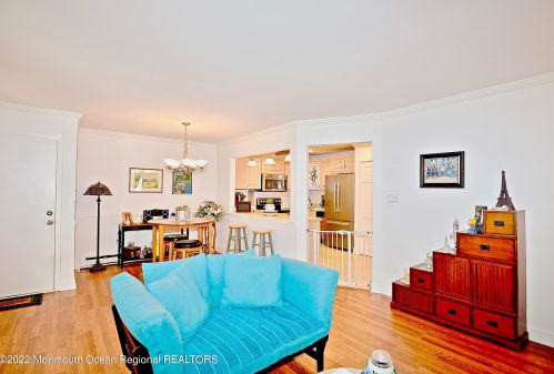 62 Manchester Ct, Tinton Falls NJ  07701-5496 exterior