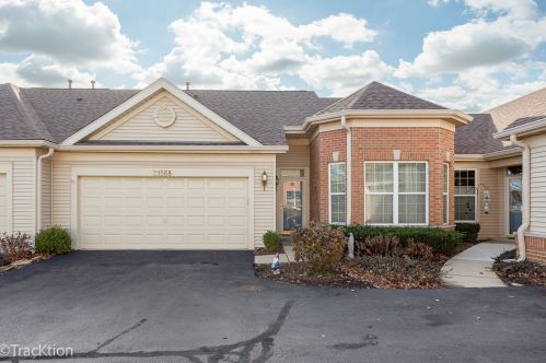21568 Victory Lake Way, Joliet, IL 60403-1502