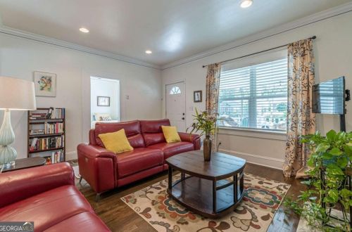 1339 Elizabeth Ln, Atlanta GA  30344-1724 exterior
