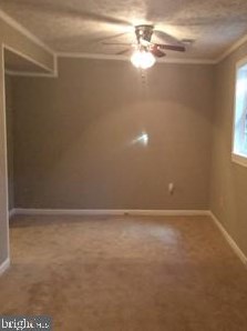 5450 Lighthouse Ln, Springfield VA  22015-1934 exterior