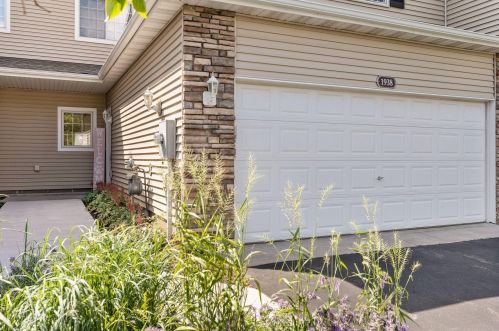 1938 111th Ave, Minneapolis MN  55449-5355 exterior