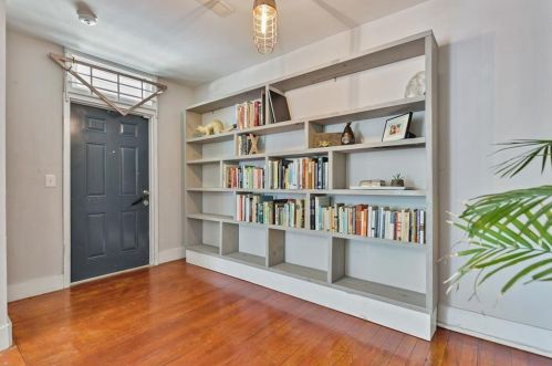 1025 Lawton Ave, Atlanta GA  30310-3339 exterior