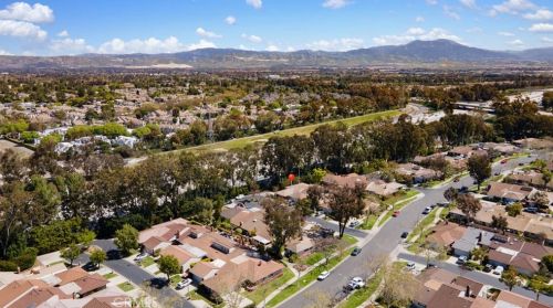 10 Cherry, Irvine CA  92612-2313 exterior