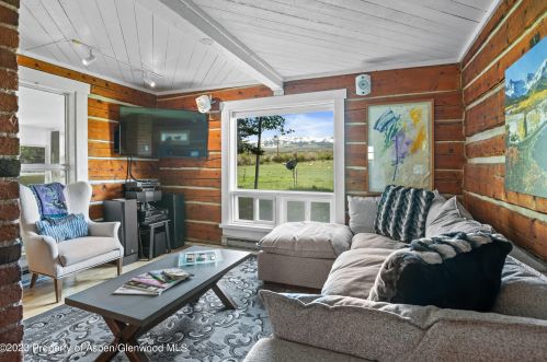 1645 Capitol Creek Rd, Snowmass CO 81654-9337 exterior