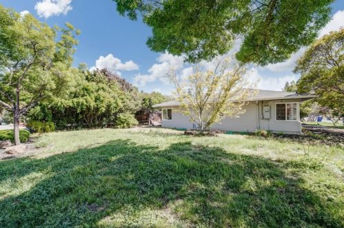 1698 La Bonita Way, Concord CA  94519-1924 exterior