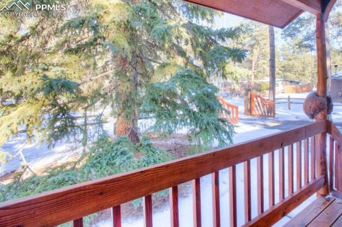 251 Gunnison Ave, Woodland Park CO 80863-1362 exterior